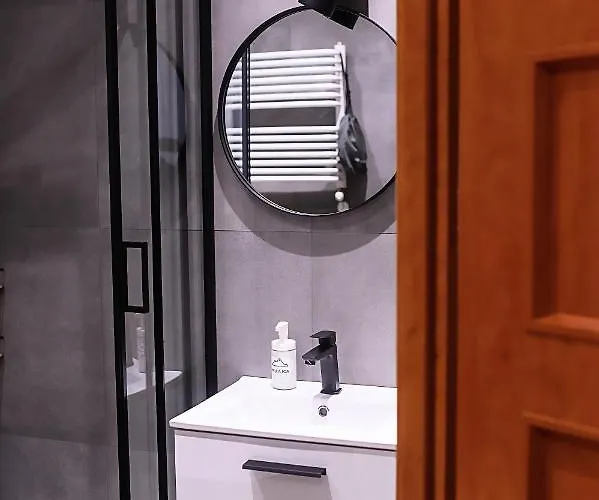 Iga Проживание в семье *