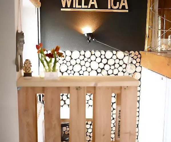 Iga Проживание в семье *