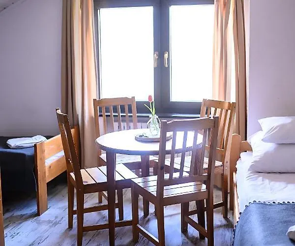 Iga Проживание в семье *